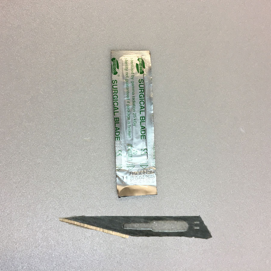 7777777 تیغ جراحی شماره 11 بسته 5 عددی - Image 1