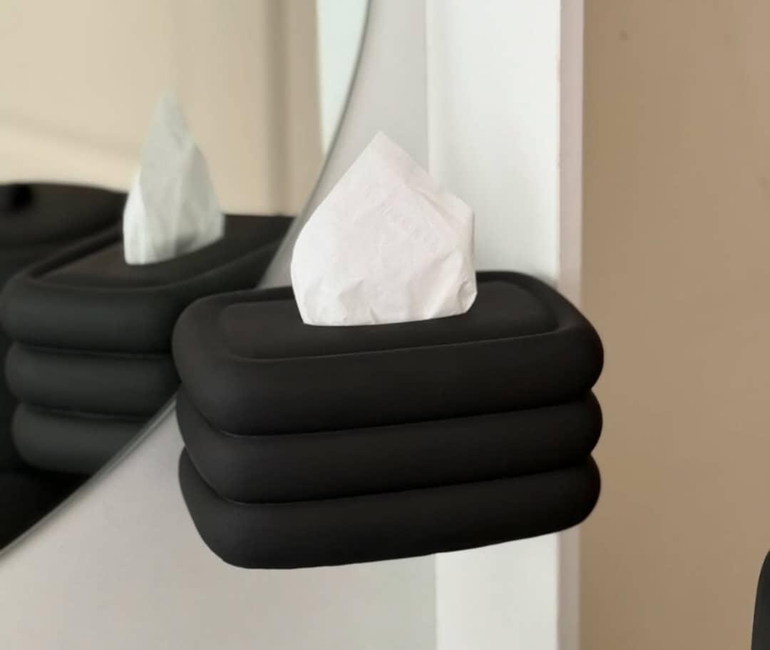 WhatsApp Image 2025-12-08 at 11.22.16 AM جا دستمال کاغذی پلی استر - Image 1