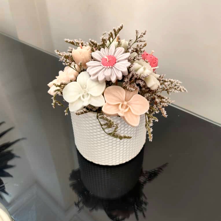 IMG-20260222-WA0020 باکس گل جاودان مدل شکوفه - Image 1